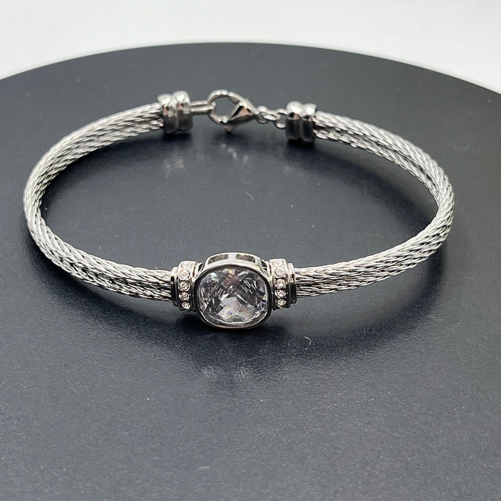 JCM Stainless Steel
Silver Tone Cable Rectangle Pave Rhinestone Bracelet